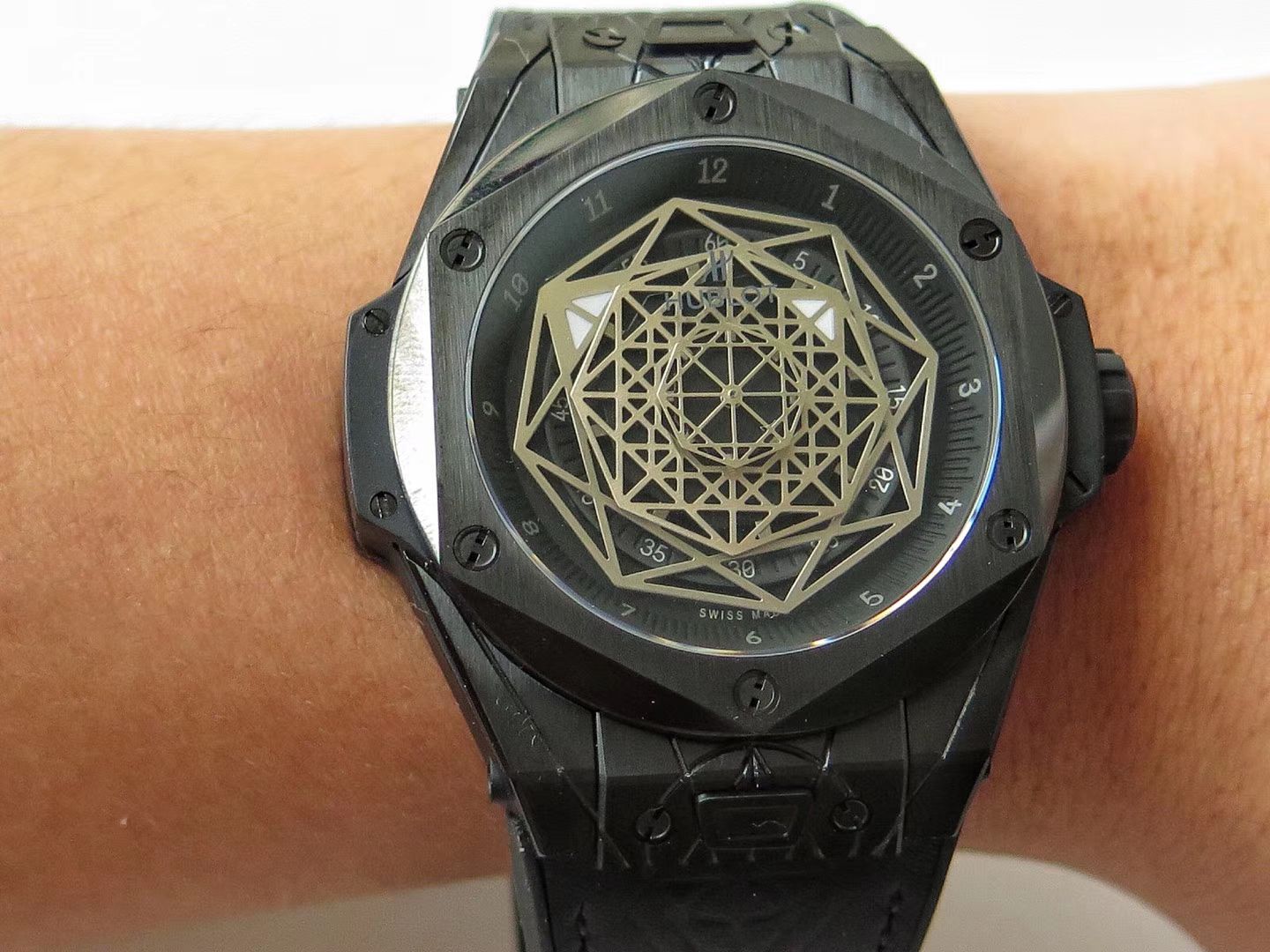   TMF出品  宇舶系列415.NX.1112.VR.MXM16腕表 / YB056