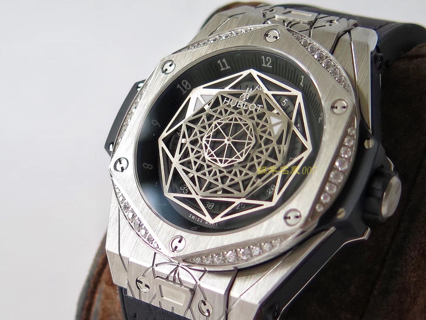 宇舶系列415.CX.1112.VR.MXM18腕表多面可选  TMF   / YB067