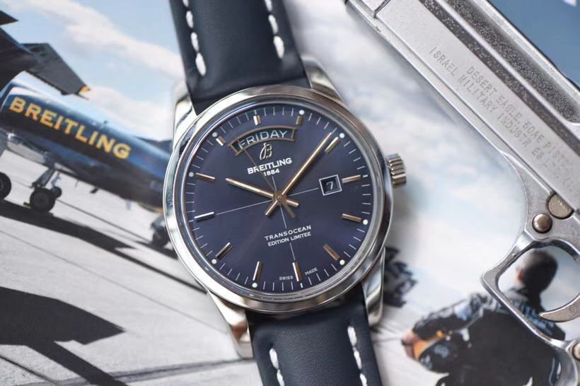 视频评测表和正品表的区别  V7出品百年灵越洋系列星期日历款超级副本 / BL100