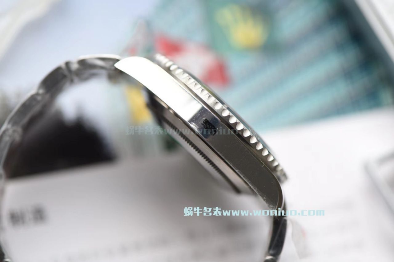   哪里能买到好的瑞士表视频评测NOOB厂迄今为止最强ROLEX绿水鬼～V9版本黑水鬼 / FK07