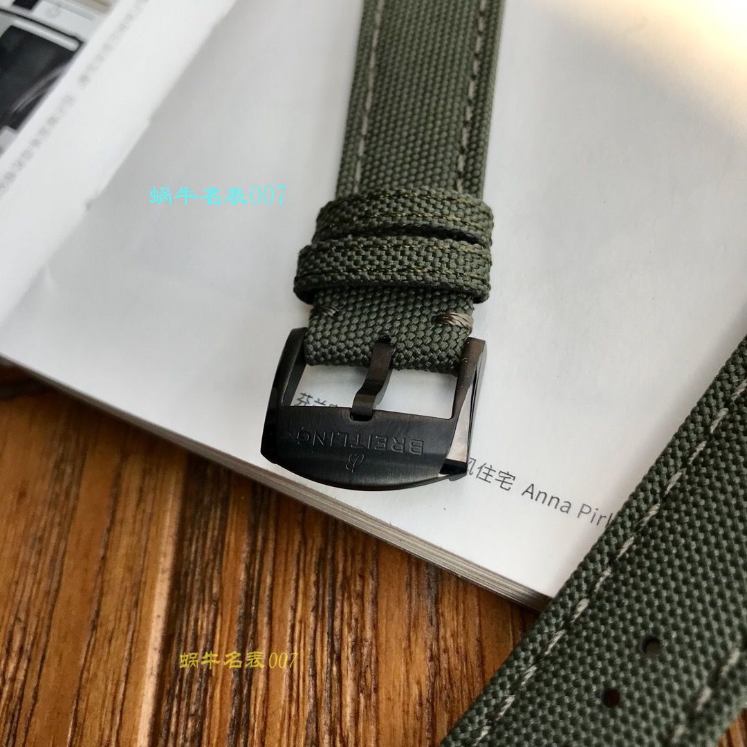   渠道原单  百年灵飞行员8系列41柯蒂斯战鹰特别版M173152A1L1X2腕表 / BL106