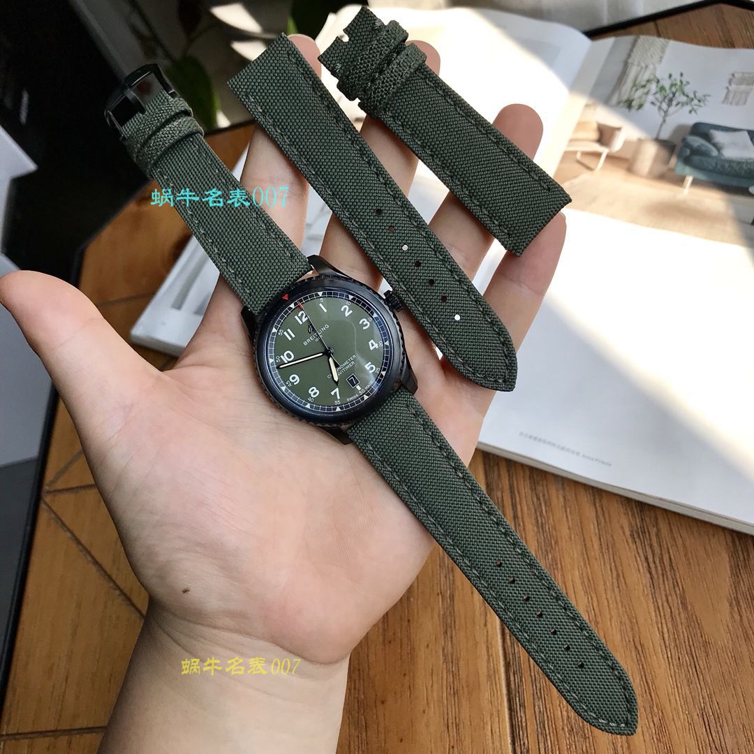   渠道原单  百年灵飞行员8系列41柯蒂斯战鹰特别版M173152A1L1X2腕表 / BL106