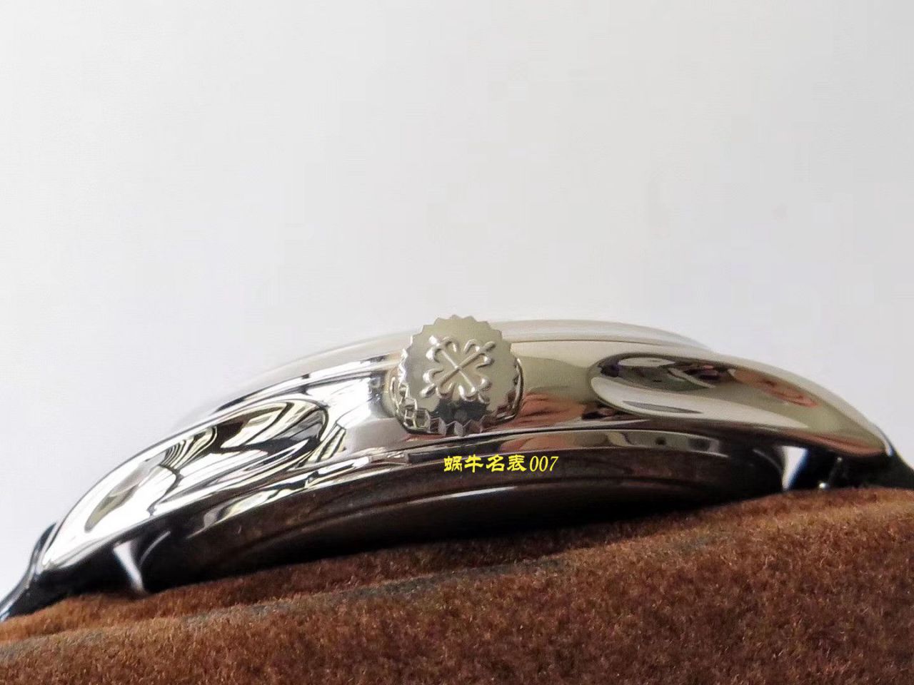   ZF厂百达翡丽表多少钱  百达翡丽古典表系列5227G-001腕表 / BD268