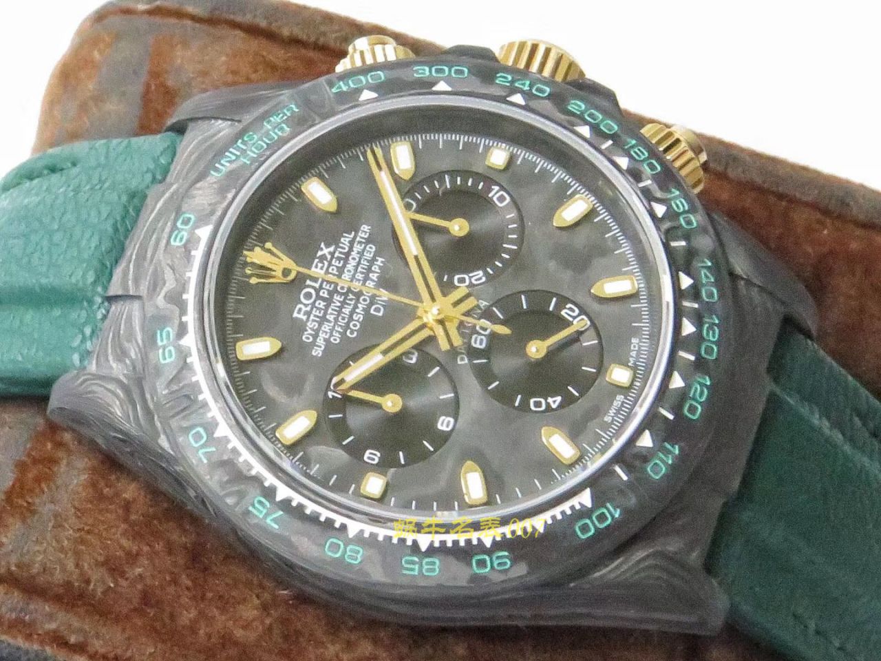   TW厂劳力士  劳力士ROLEX宇宙计时迪通拿系列之全碳纤维海外定制版 / R367