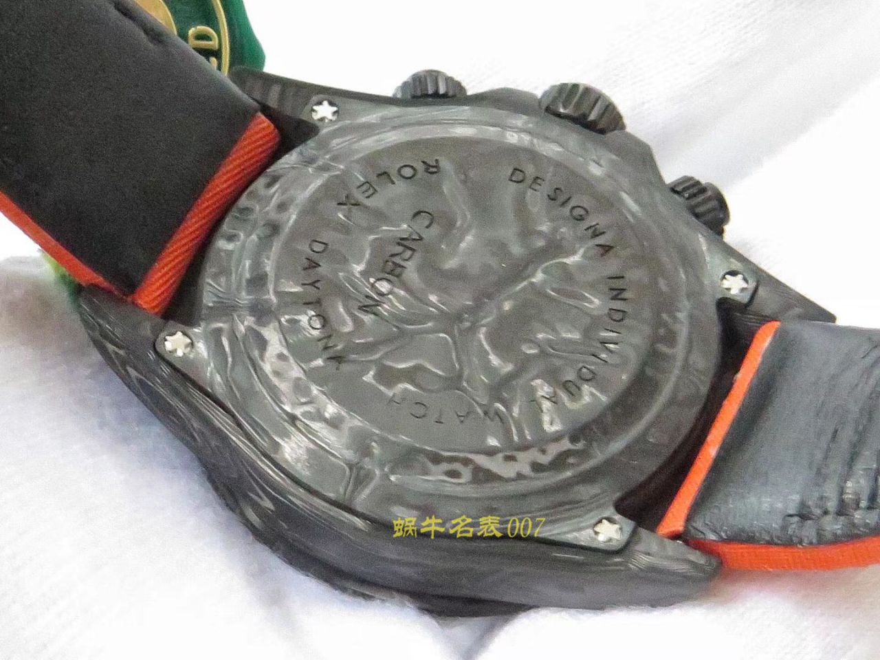   TW厂劳力士  劳力士ROLEX宇宙计时迪通拿系列之全碳纤维海外定制版 / R367