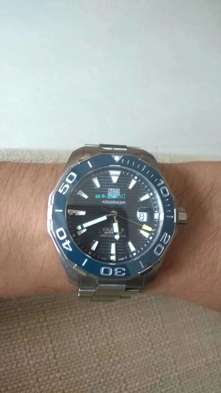   原单正品、专柜验货  李易峰同款泰格豪雅竞潜300M腕表系列系列WAY201A.FT6069腕表 / TG057
