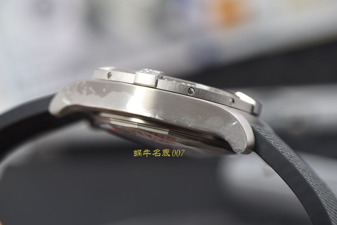   独家视频评测GF厂百年灵手表  百年灵复仇者系列E1338310|M534|253S|E20DSA.2腕表 / BL107