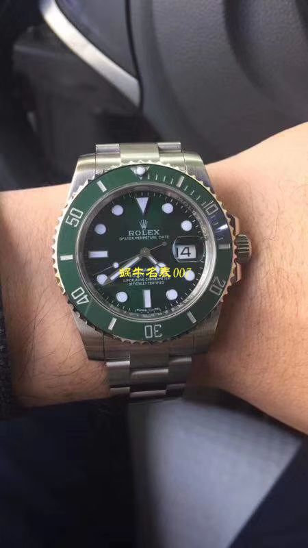   NOOB厂V9版本  劳力士潜航者型系列116610LV-97200 绿盘腕表  劳力士绿水鬼  、劳力士潜航者型系列116610LN-97200 黑盘腕表(黑水鬼) / R295