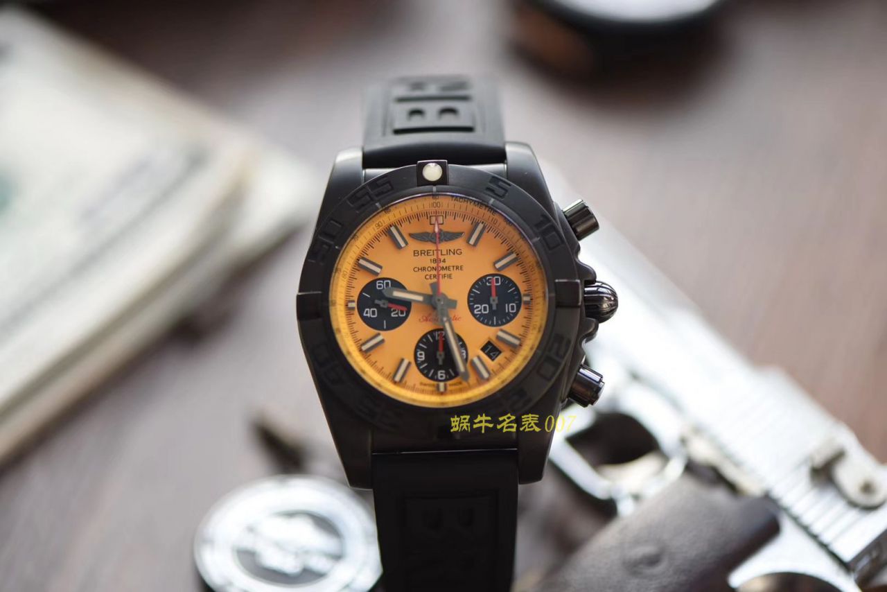   GF厂Breitling大黄蜂  百年灵机械计时系列MB0111C3|I531|262S|M20DSA.2腕表 / BL112