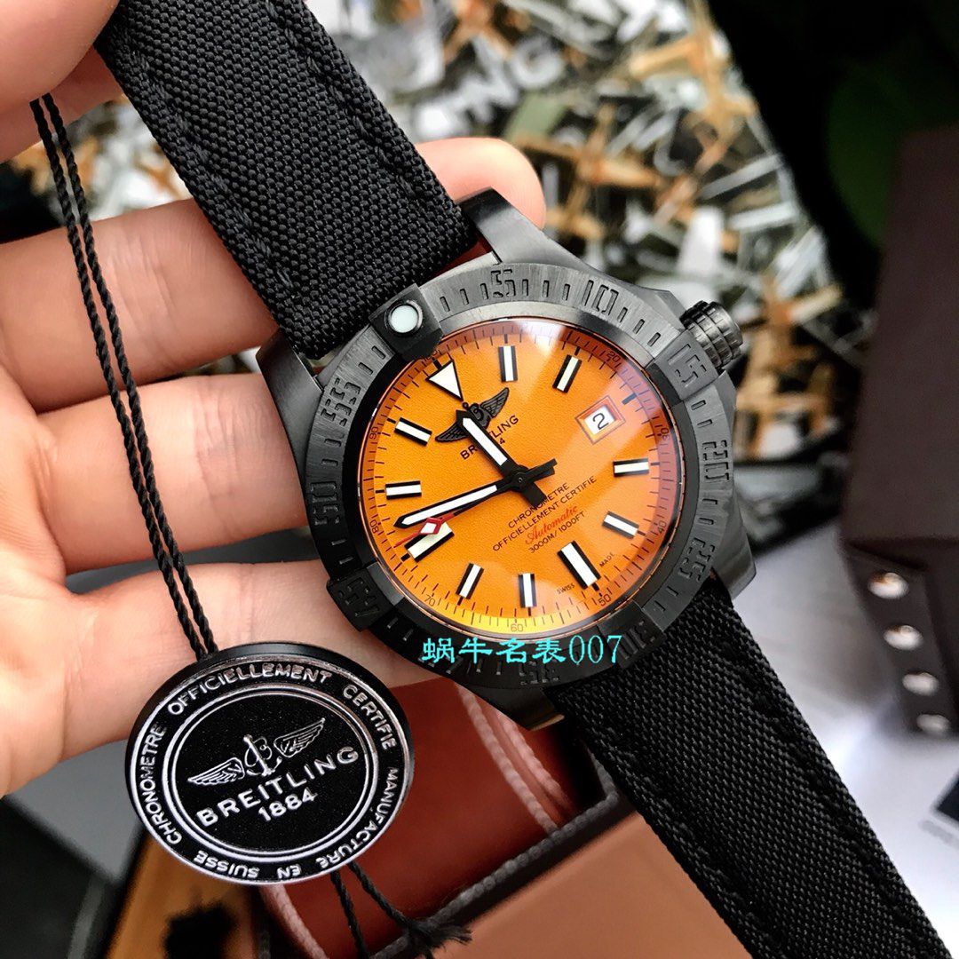   渠道原单Breitling黄狼  百年灵复仇者系列M17331E2|I530|109W|M20BASA.1腕表 / BL113