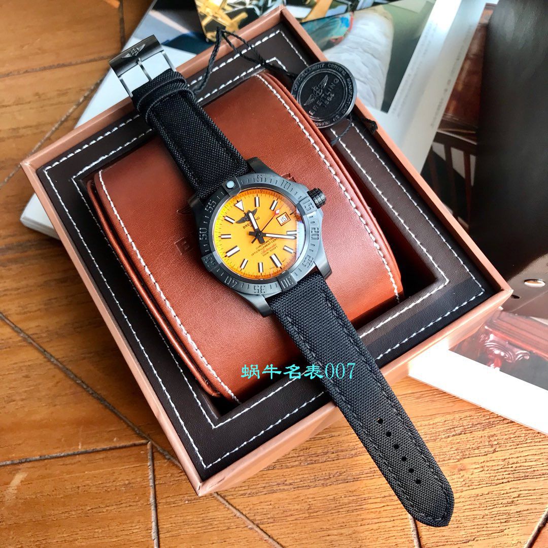   渠道原单Breitling黄狼  百年灵复仇者系列M17331E2|I530|109W|M20BASA.1腕表 / BL113