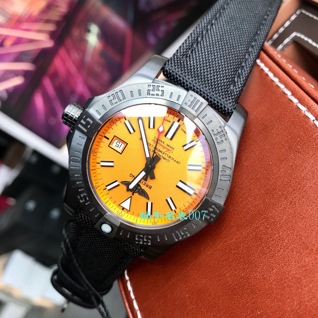   渠道原单Breitling黄狼  百年灵复仇者系列M17331E2|I530|109W|M20BASA.1腕表 / BL113