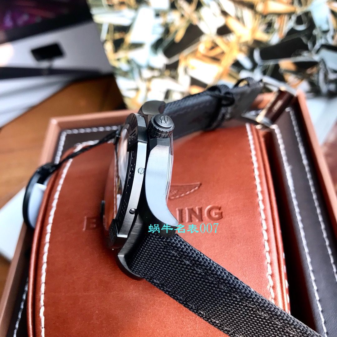   渠道原单Breitling黄狼  百年灵复仇者系列M17331E2|I530|109W|M20BASA.1腕表 / BL113