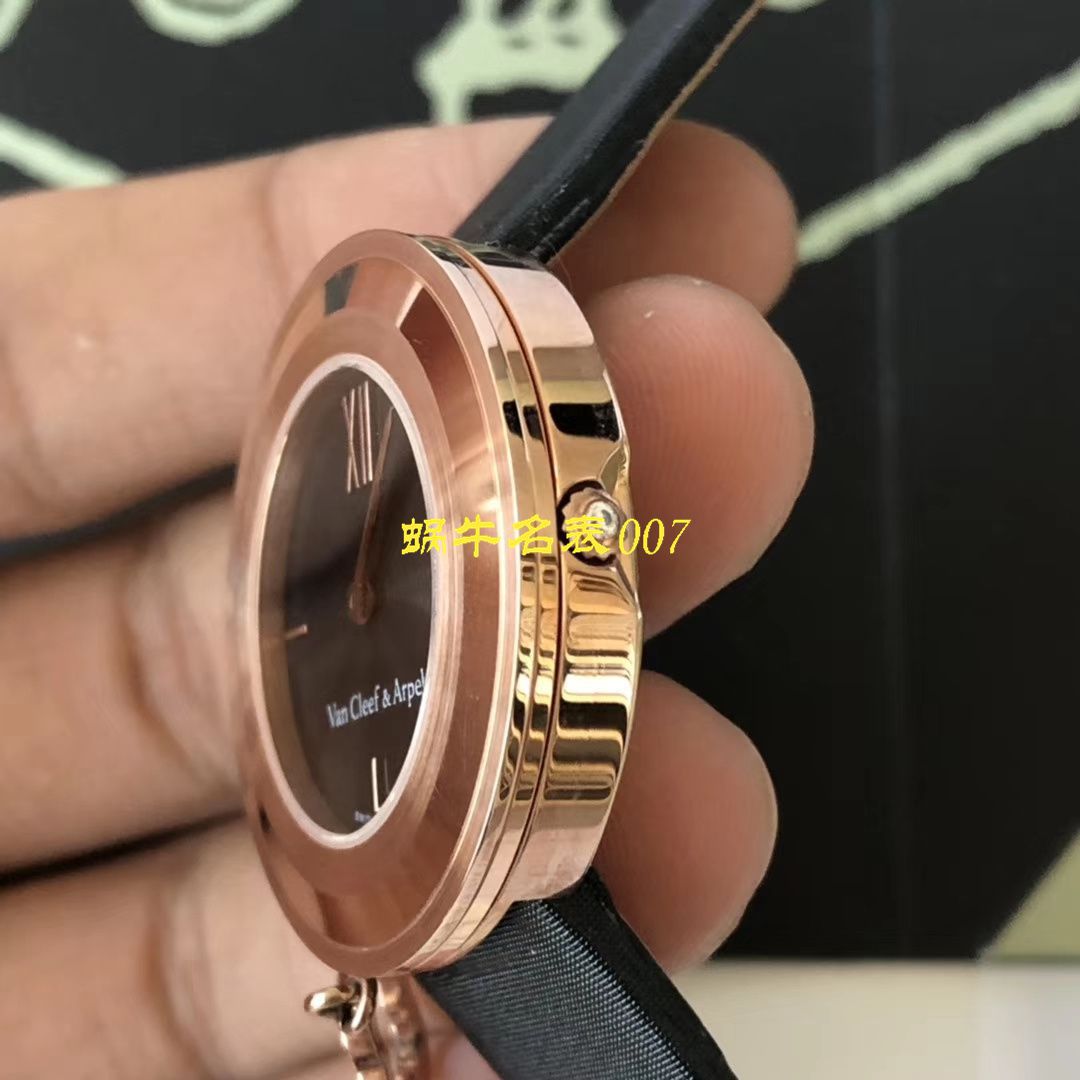   BV厂Van Cleef & Arpels女表  梵克雅宝CHARMS系列VCARO4HT00腕表 / VCA08