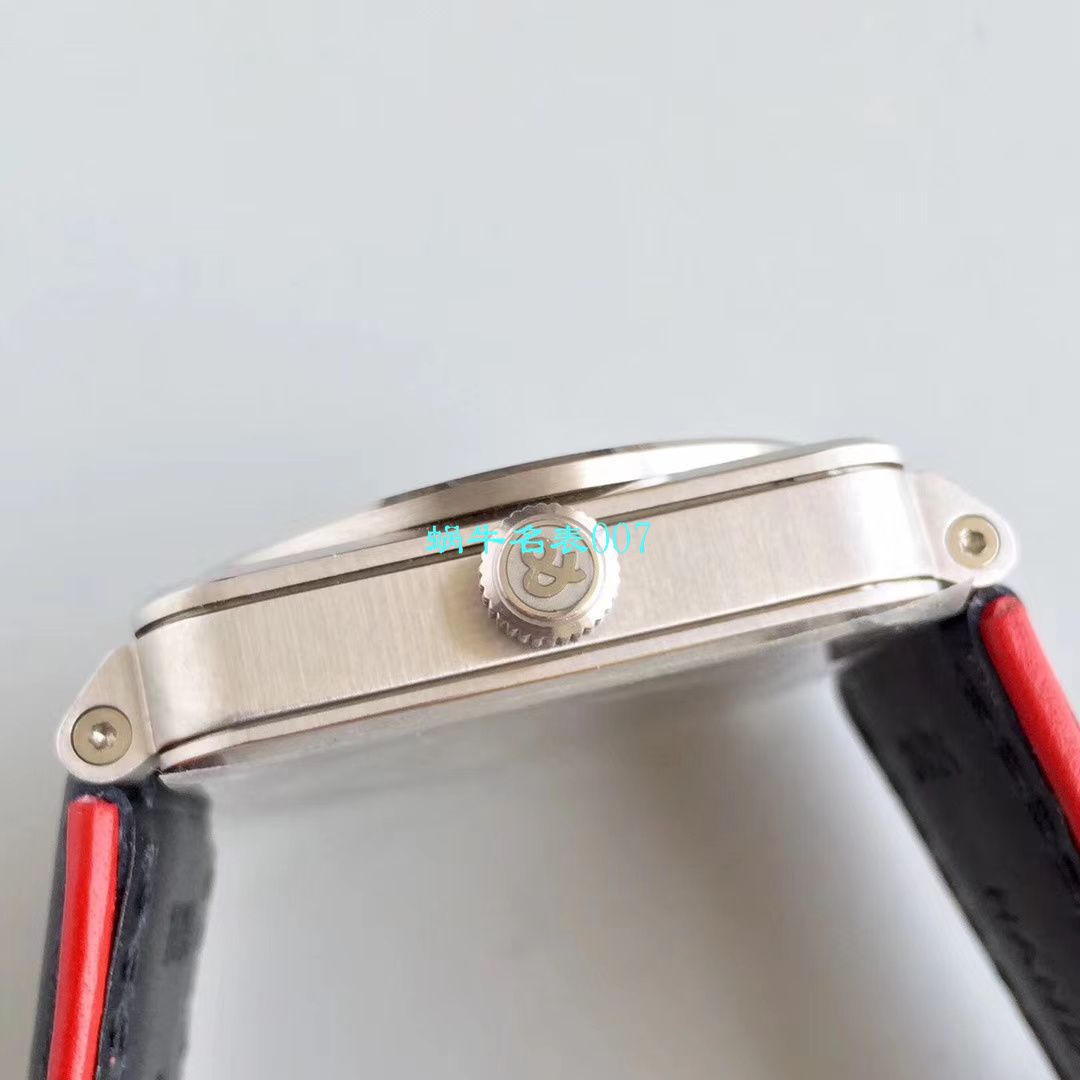   BR厂Bell & Ross  柏莱士INSTRUMENTS系列BR 03-92 AEROGT腕表 / BR0392AEROGT