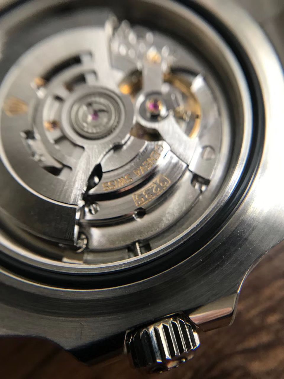 视频评测N厂最新升级版43毫米单红鬼王  劳力士海使型m126600-0001腕表 / R269