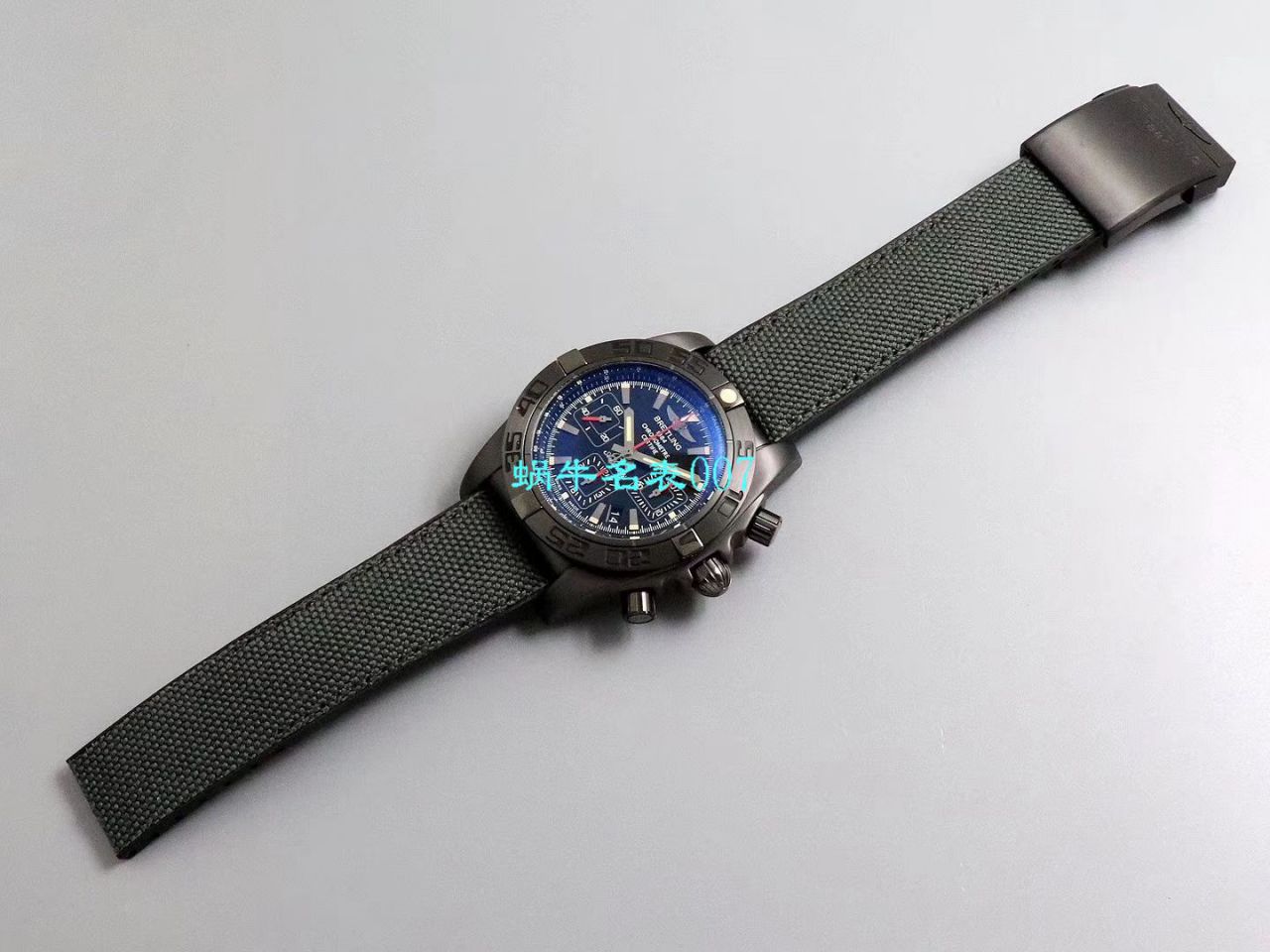   GF厂Breitling大黄蜂  百年灵机械计时系列MB0111C3|I531|262S|M20DSA.2腕表 / BL112