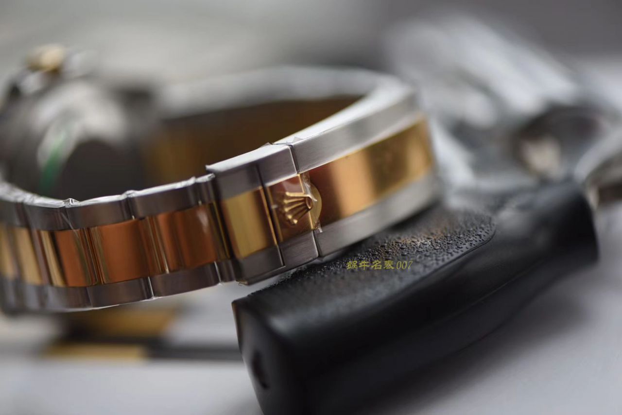   AR厂官网V3版本  劳力士潜航者型系列116613LB-97203，116613-LN-97203间金蓝黑腕表 / R258