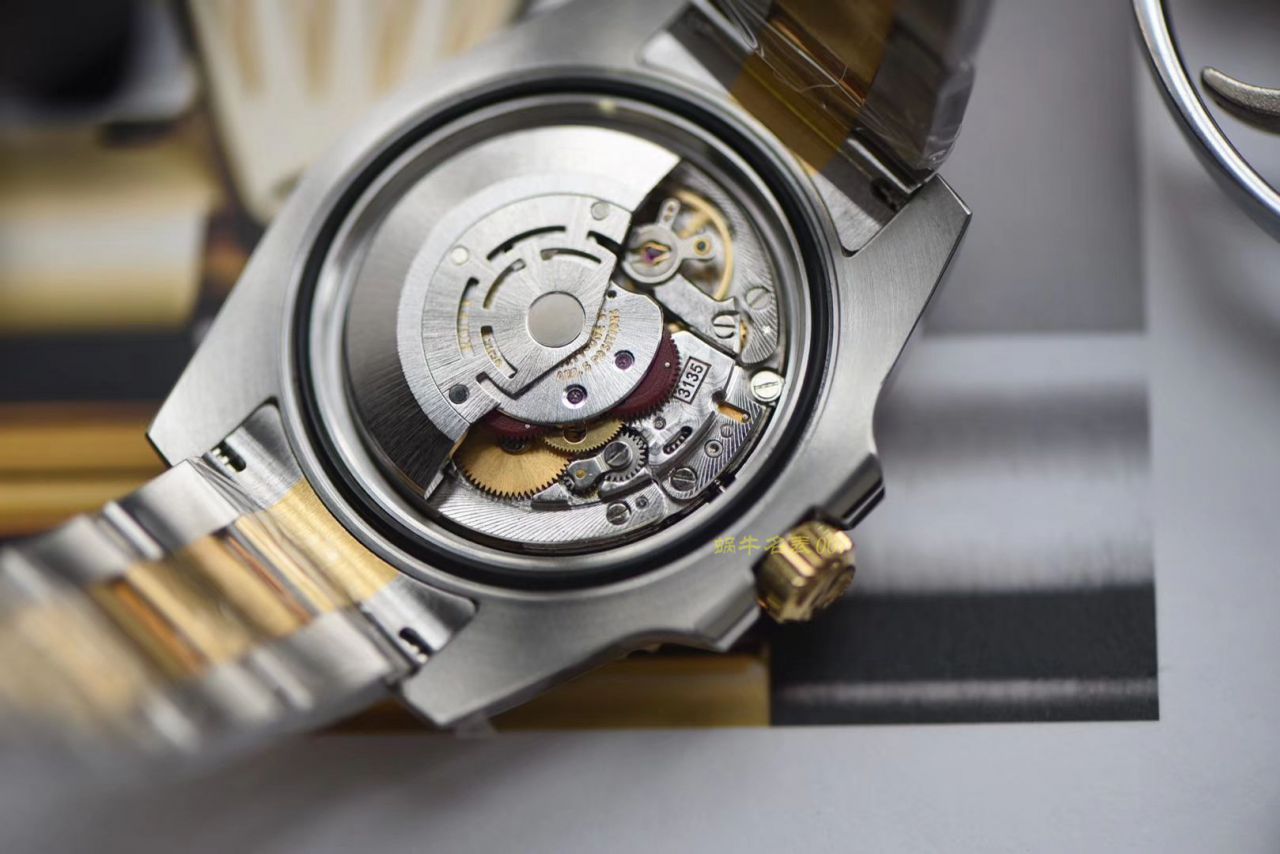   AR厂官网V3版本  劳力士潜航者型系列116613LB-97203，116613-LN-97203间金蓝黑腕表 / R258