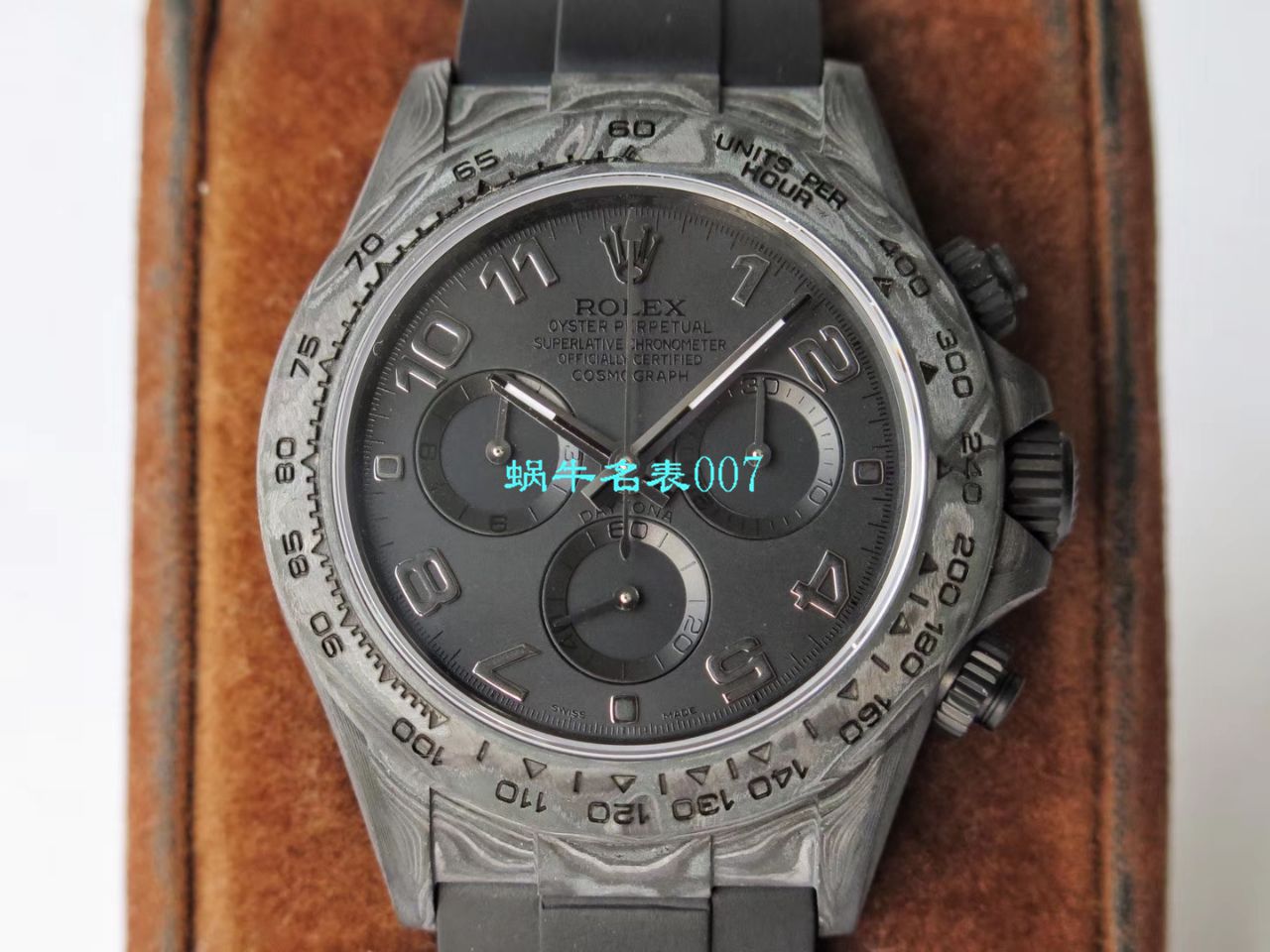   TW厂劳力士  劳力士ROLEX宇宙计时迪通拿系列之全碳纤维海外定制版 / R367