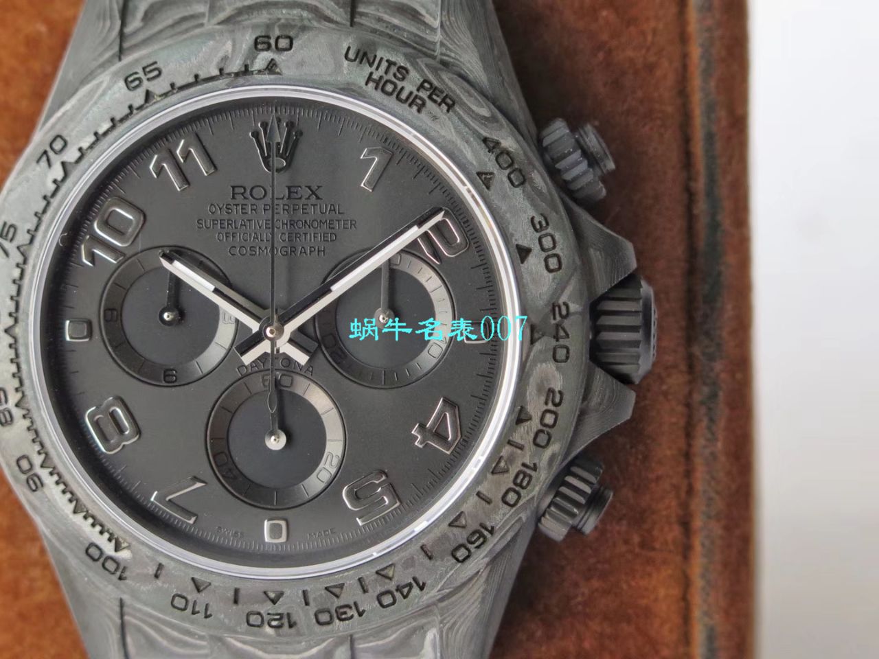   TW厂劳力士  劳力士ROLEX宇宙计时迪通拿系列之全碳纤维海外定制版 / R367