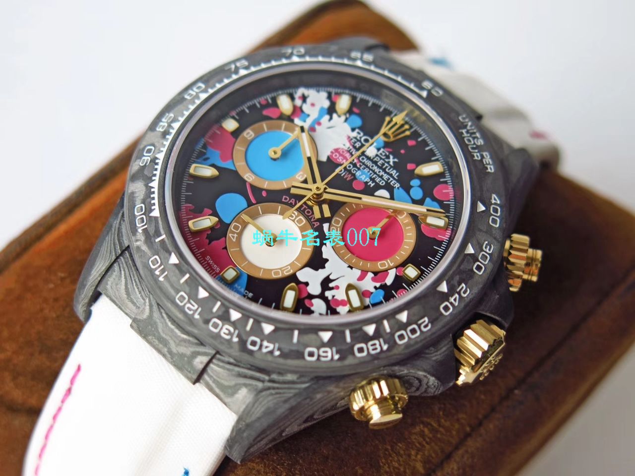   TW厂劳力士  劳力士ROLEX宇宙计时迪通拿系列之全碳纤维海外定制版 / R367