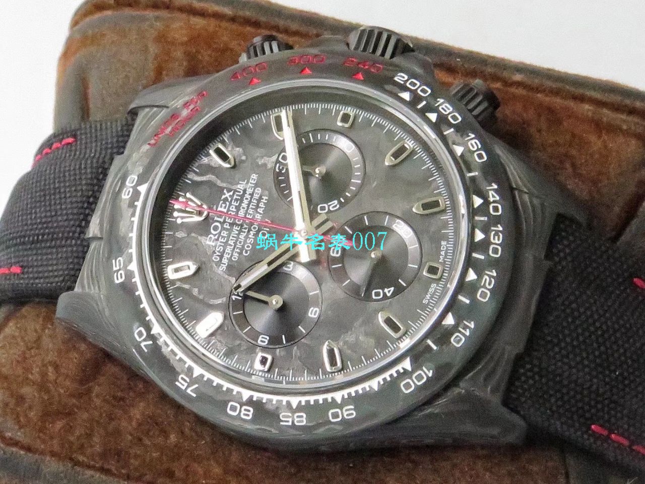   TW厂劳力士  劳力士ROLEX宇宙计时迪通拿系列之全碳纤维海外定制版 / R367