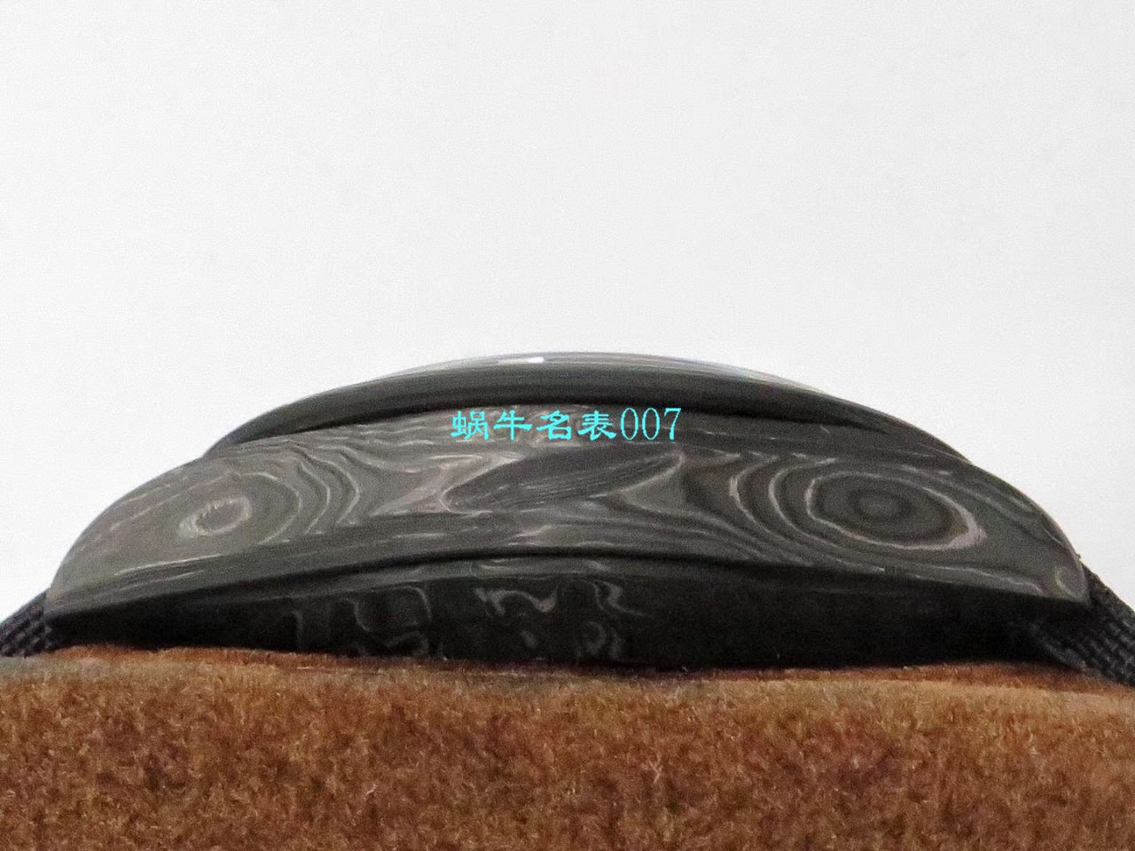   TW厂劳力士  劳力士ROLEX宇宙计时迪通拿系列之全碳纤维海外定制版 / R367