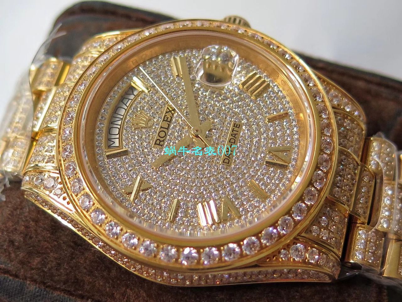 TW厂劳力士帝皇版最豪Day date II系列星期日历型密镶钻特别款腕表 / R355