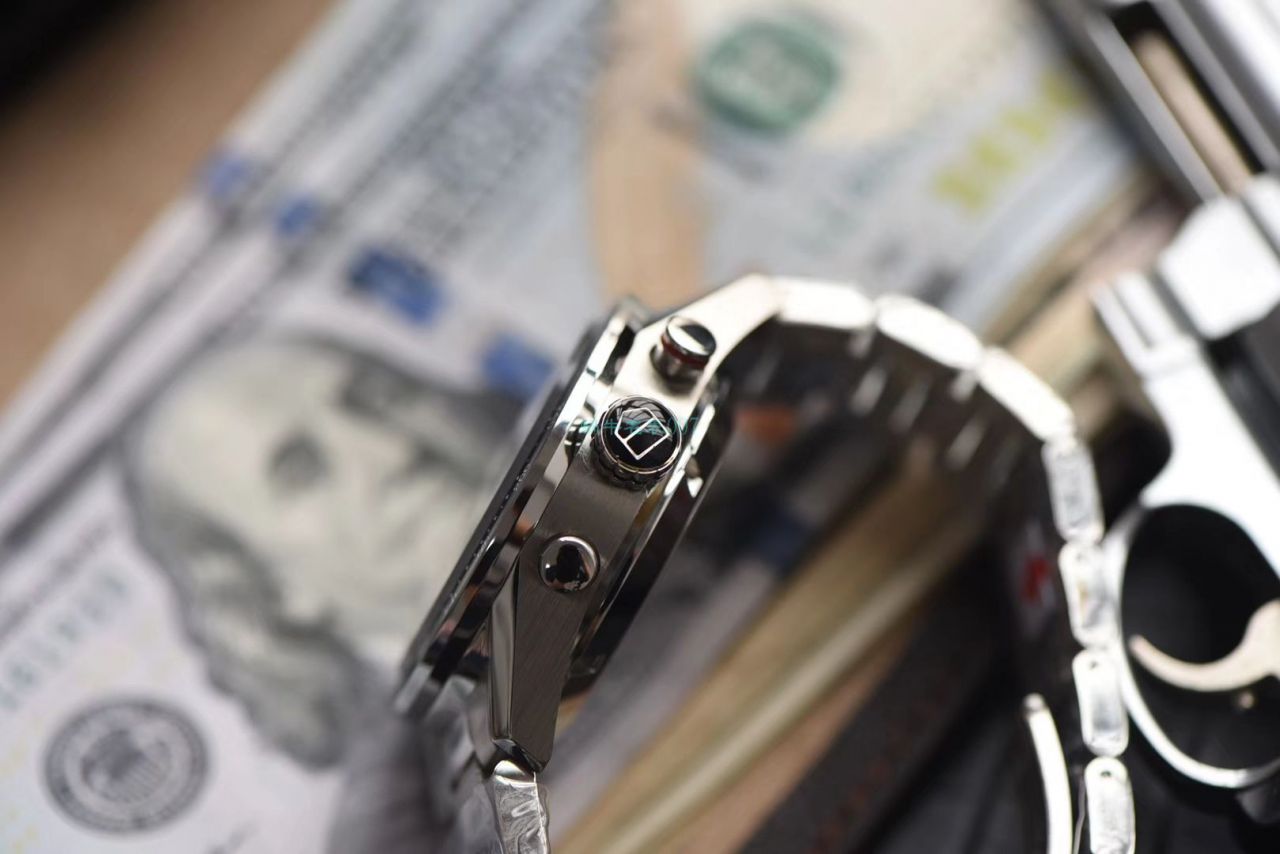   V6  泰格豪雅CALIBRE 16 星期日历自动计时码表系列CV2A10.BA0796、CV2A1S.FC6236腕表 / TG058