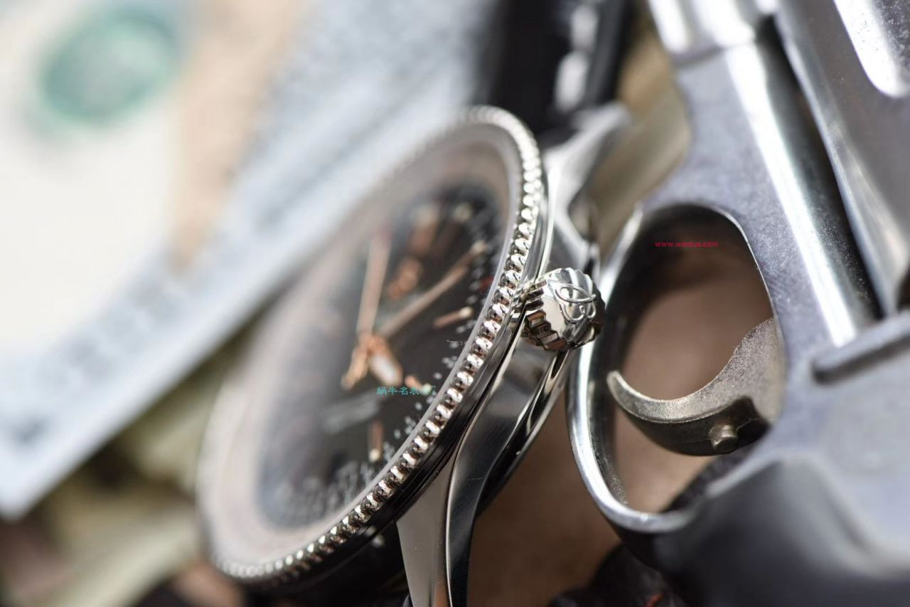 视频评测007  百年灵航空计时41毫米系列A17326211G1P1腕表 / BL153