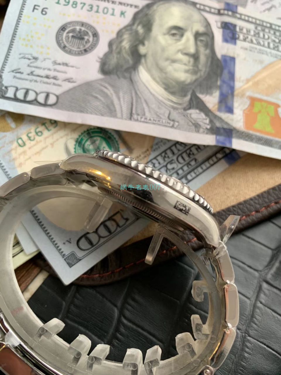   AR  劳力士游艇名仕型系列268622腕表中性37毫米男女 / R205