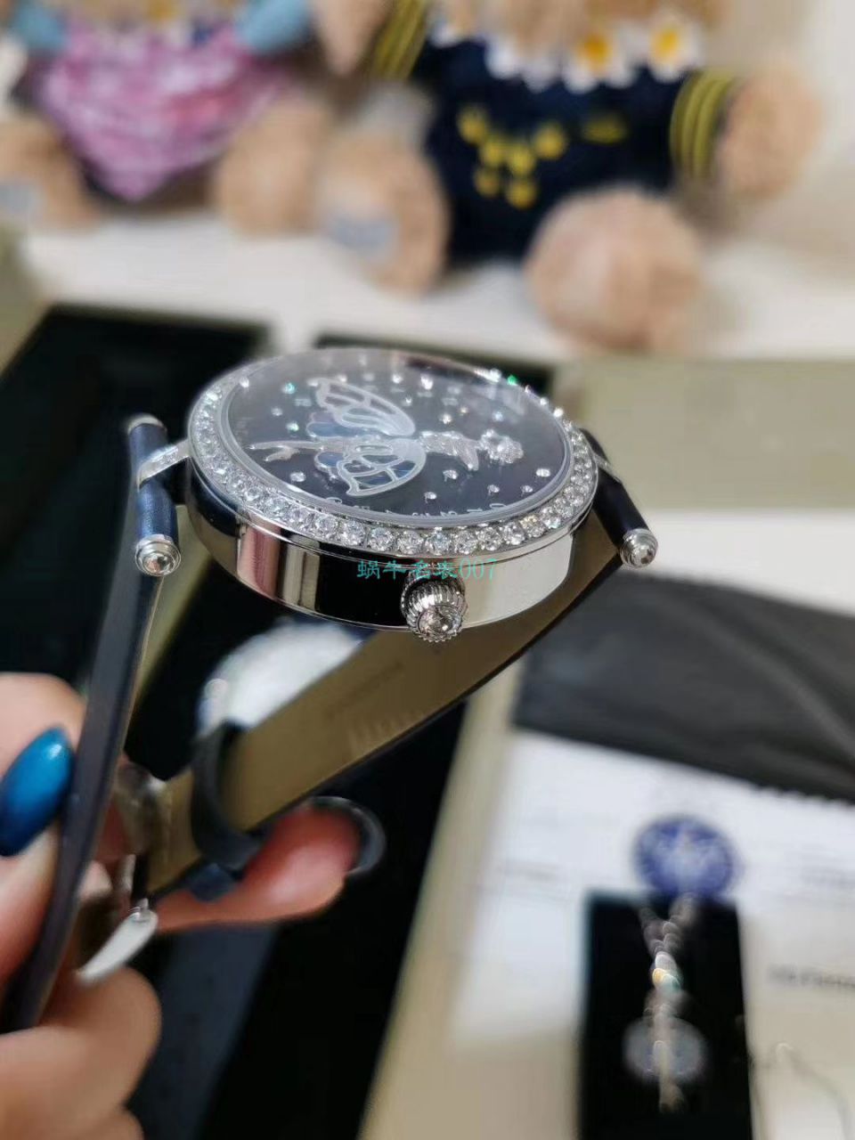 5G厂梵克雅宝诗意复杂功能系列VCARO8PM00女士腕表 / VCA07