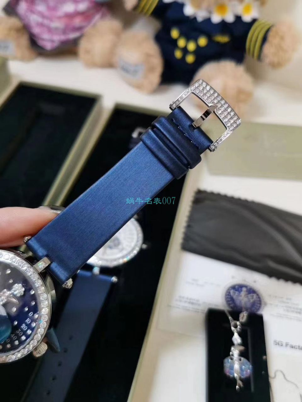 5G厂梵克雅宝诗意复杂功能系列VCARO8PM00女士腕表 / VCA07