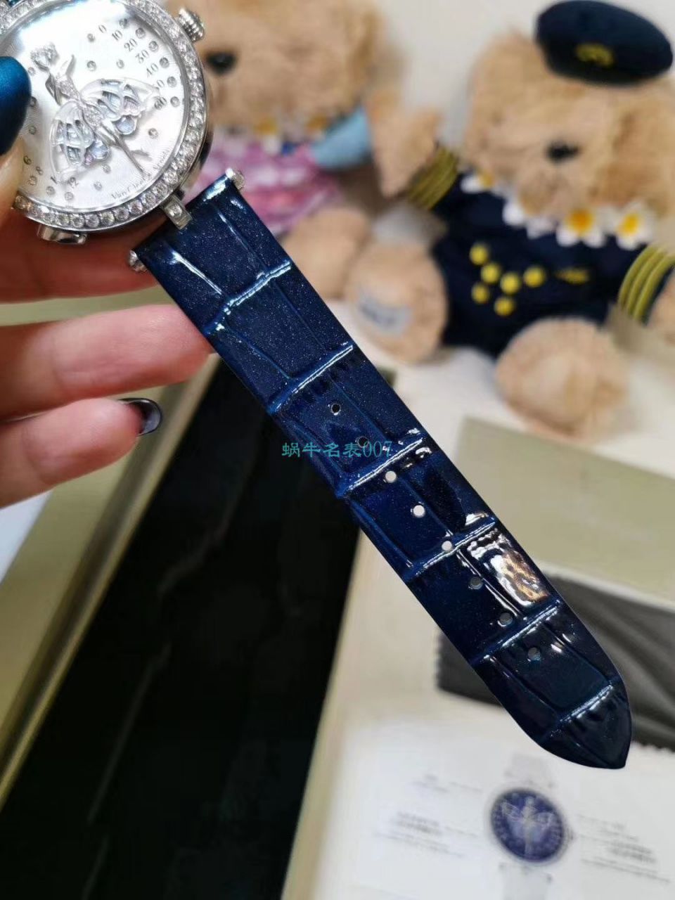   5G厂Van Cleef & Arpels女表舞动天使  梵克雅宝诗意复杂功能系列VCARO4F200腕表 / VCA06