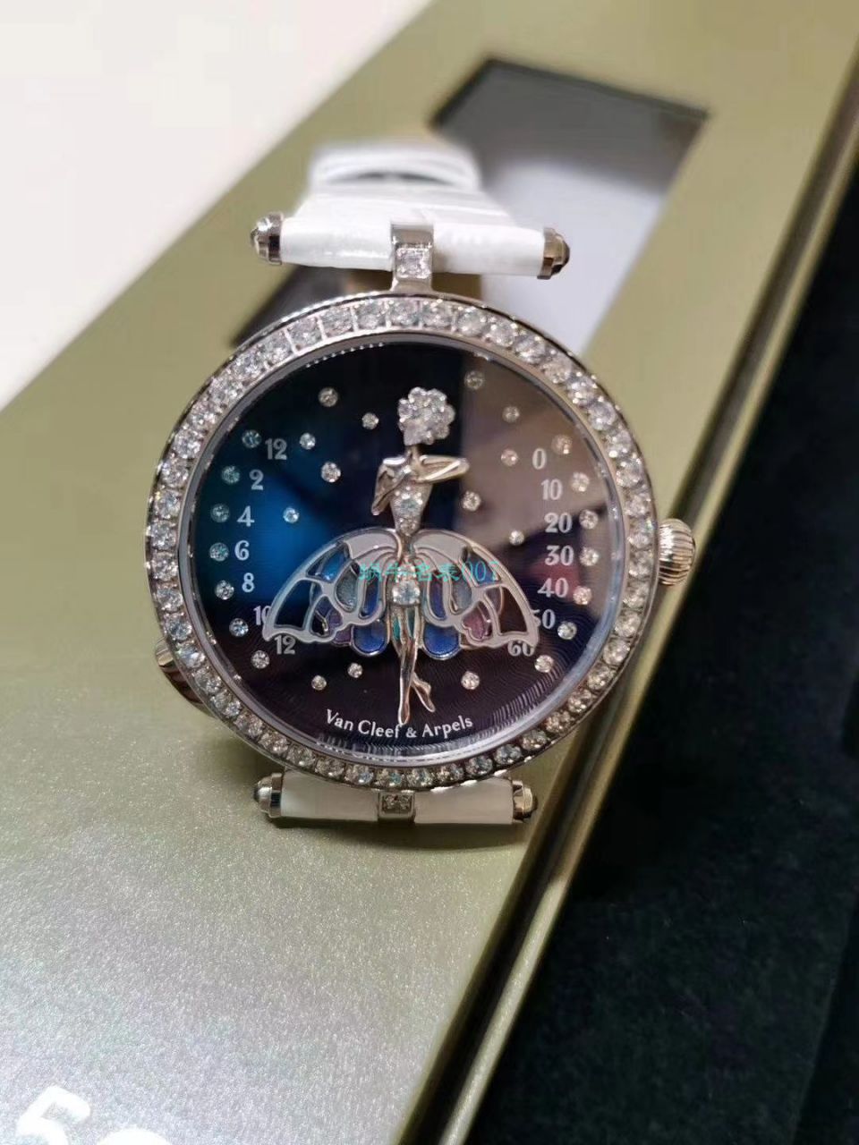   5G厂Van Cleef & Arpels女表舞动天使  梵克雅宝诗意复杂功能系列VCARO4F200腕表 / VCA06