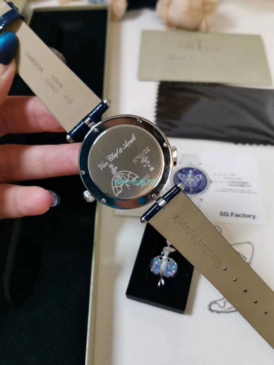   5G厂Van Cleef & Arpels女表舞动天使  梵克雅宝诗意复杂功能系列VCARO4F200腕表 / VCA06