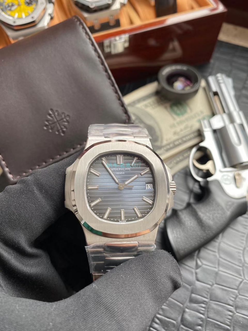 3K厂官网百达翡丽鹦鹉螺5711/1A-010手表 / BD289