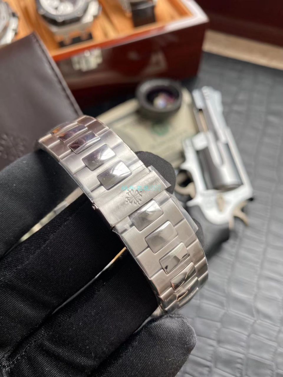 3K厂官网百达翡丽鹦鹉螺5711/1A-010手表 / BD289