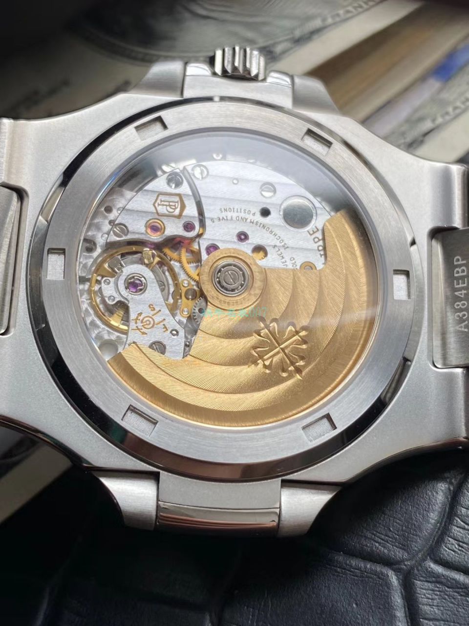 3K厂官网百达翡丽鹦鹉螺5711/1A-010手表 / BD289