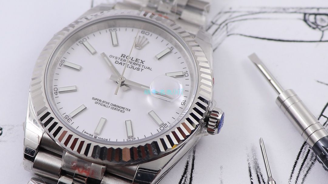 RE厂劳力士日志型系列m126334-0022绿萝腕表 / R607