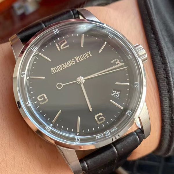 TNK厂爱彼CODE 11.59系列15210BC.OO.A002CR.01腕表