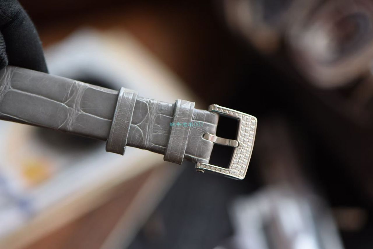 V&A厂女士手表梵克雅宝诗意复杂功能系列VCARN25800腕表 / VA10