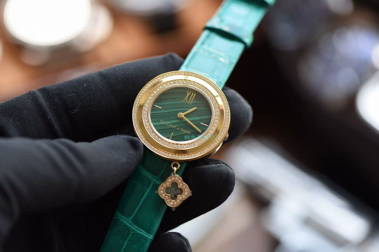 视频评测BV厂女士手表梵克雅宝CHARMS四叶草VCARO8NR00腕表 / VA011