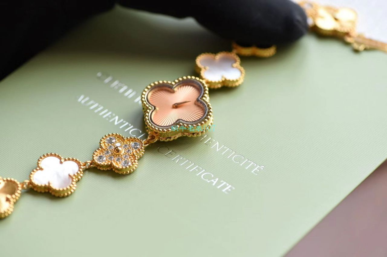 V&A厂梵克雅宝VCARO8WW00,VCARO8SG00女表 / VCA012