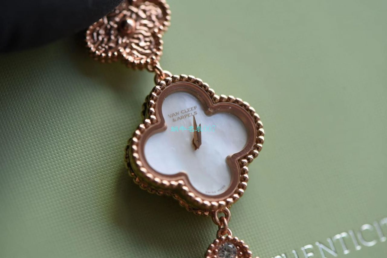 V&A厂梵克雅宝VCARO8WW00,VCARO8SG00女表 / VCA012