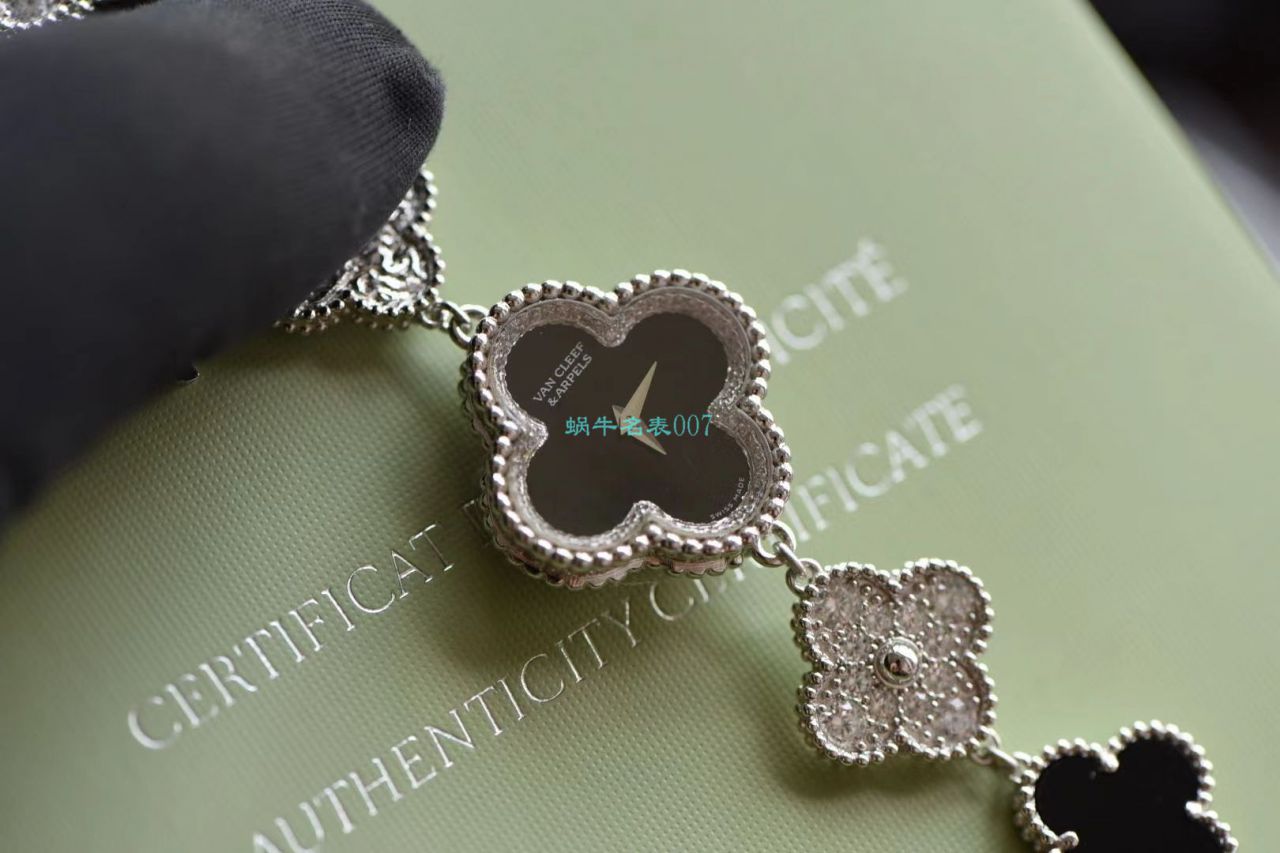 V&A厂梵克雅宝VCARO8WW00,VCARO8SG00女表 / VCA012