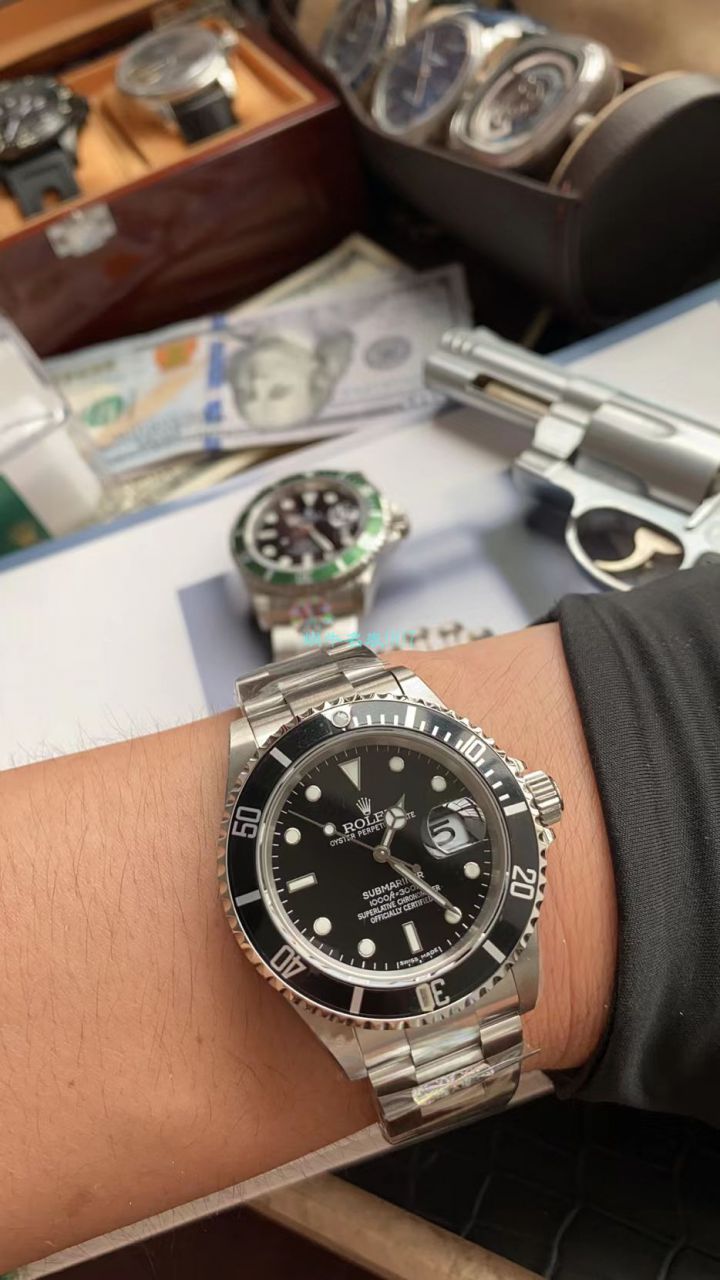 AR厂劳力士ROLEX复古黑水鬼SUB 16610 / R666