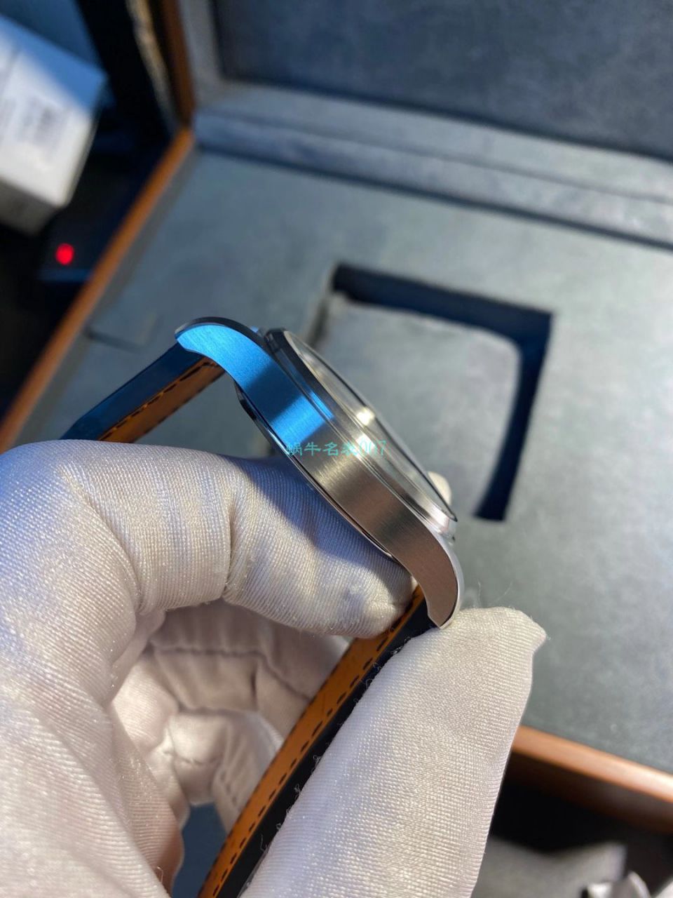 IWC万国表飞行员马克十八系列IW327002腕表  V7高 / WG190