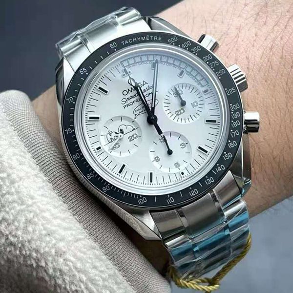 OM厂欧米茄超霸史努比311.32.42.30.04.003腕表